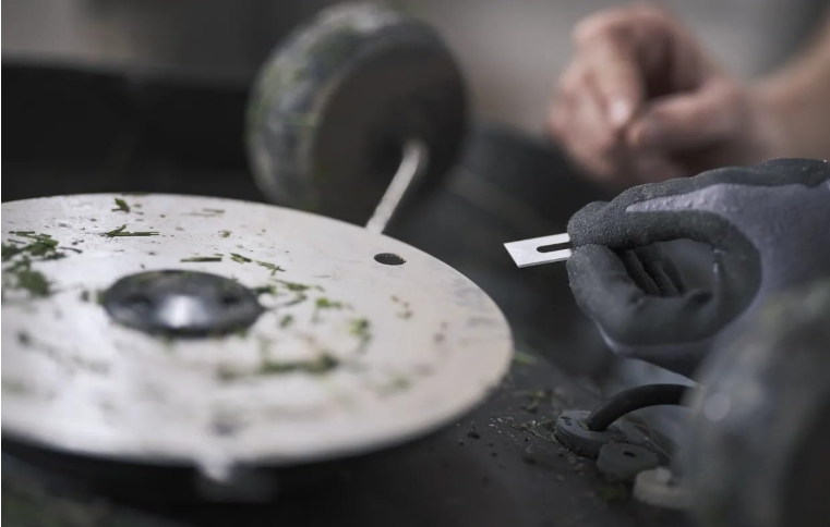 Husqvarna Robotic Lawnmower Automower Endurance Blades