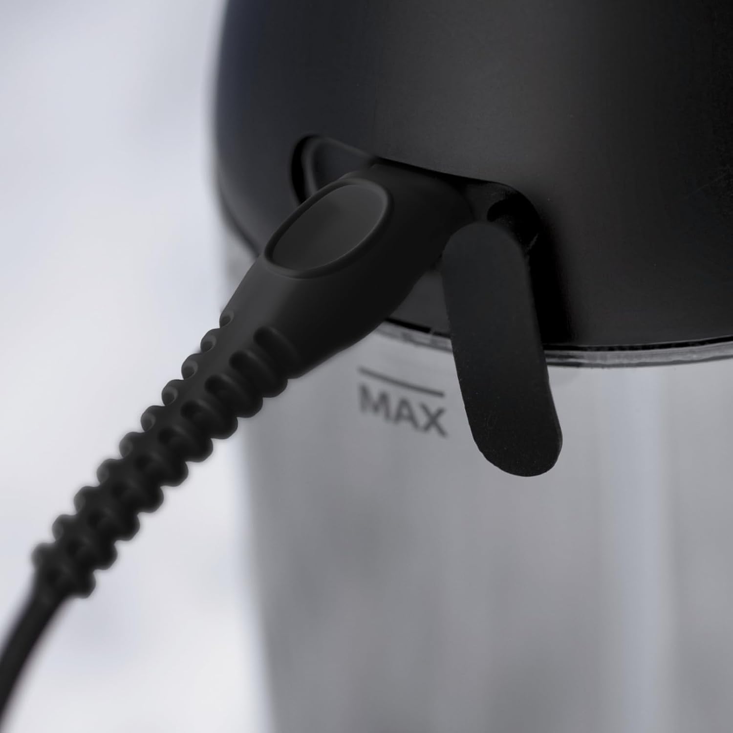 Philips Sonicare Wireless Power Flosser 3000 Oral Irrigator, Water Flosser for Teeth, Gums and Dental Care, in Black (Model HX3826/33)