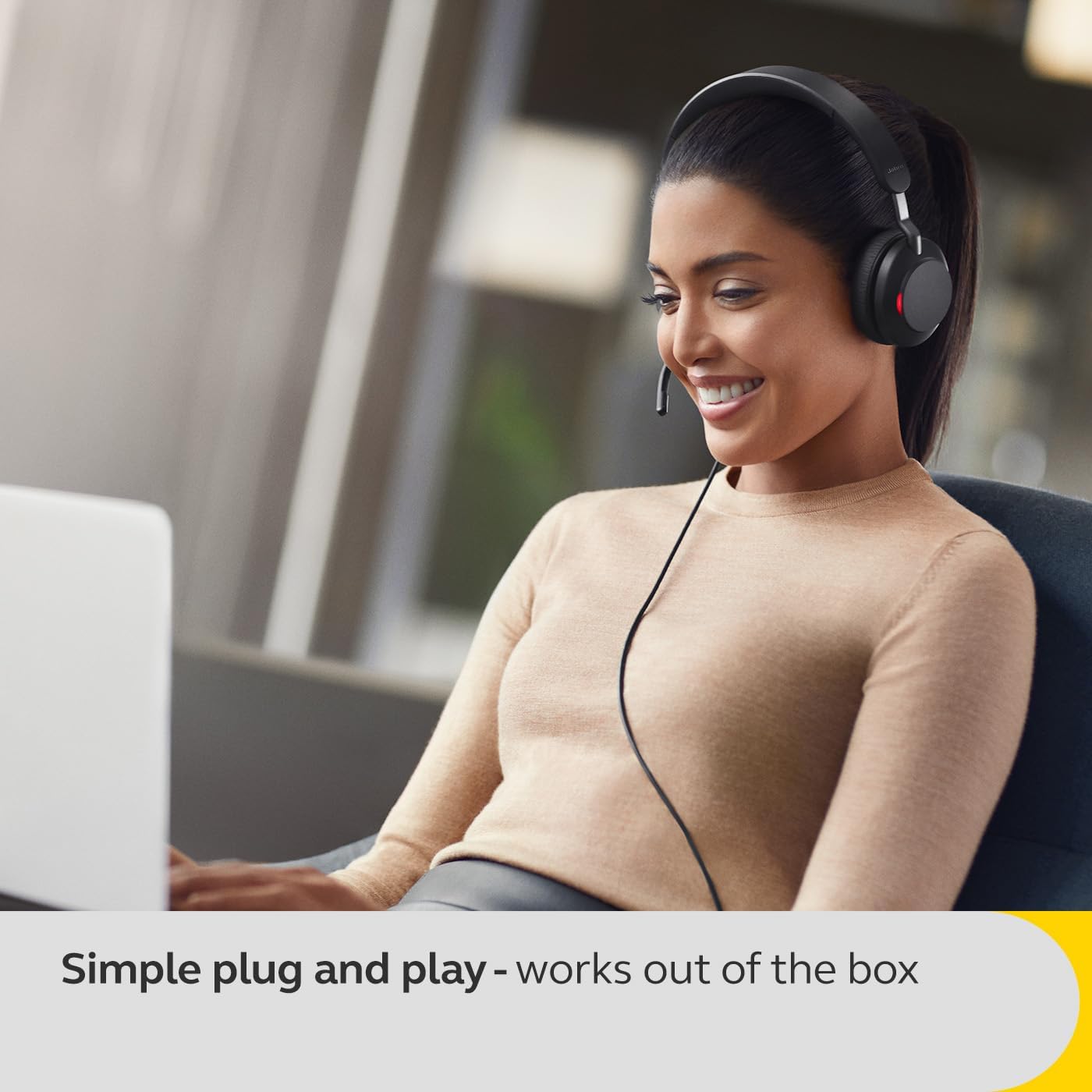 Jabra Evolve2 40 SE Wired Noise-Cancelling Stereo Headset With 3-Microphone Call Technology and USB-C Cable - MS Teams Certified, Works with All Other Platforms - Black